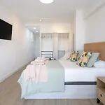 Sunstay Cruz Loft Torremolinos